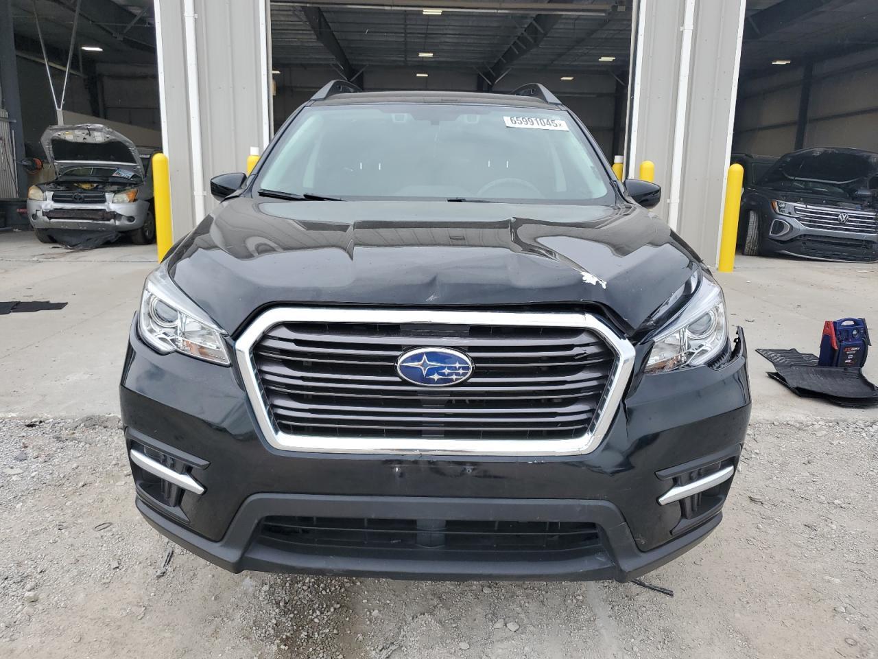 2020 Subaru Ascent Premium - Фото 5