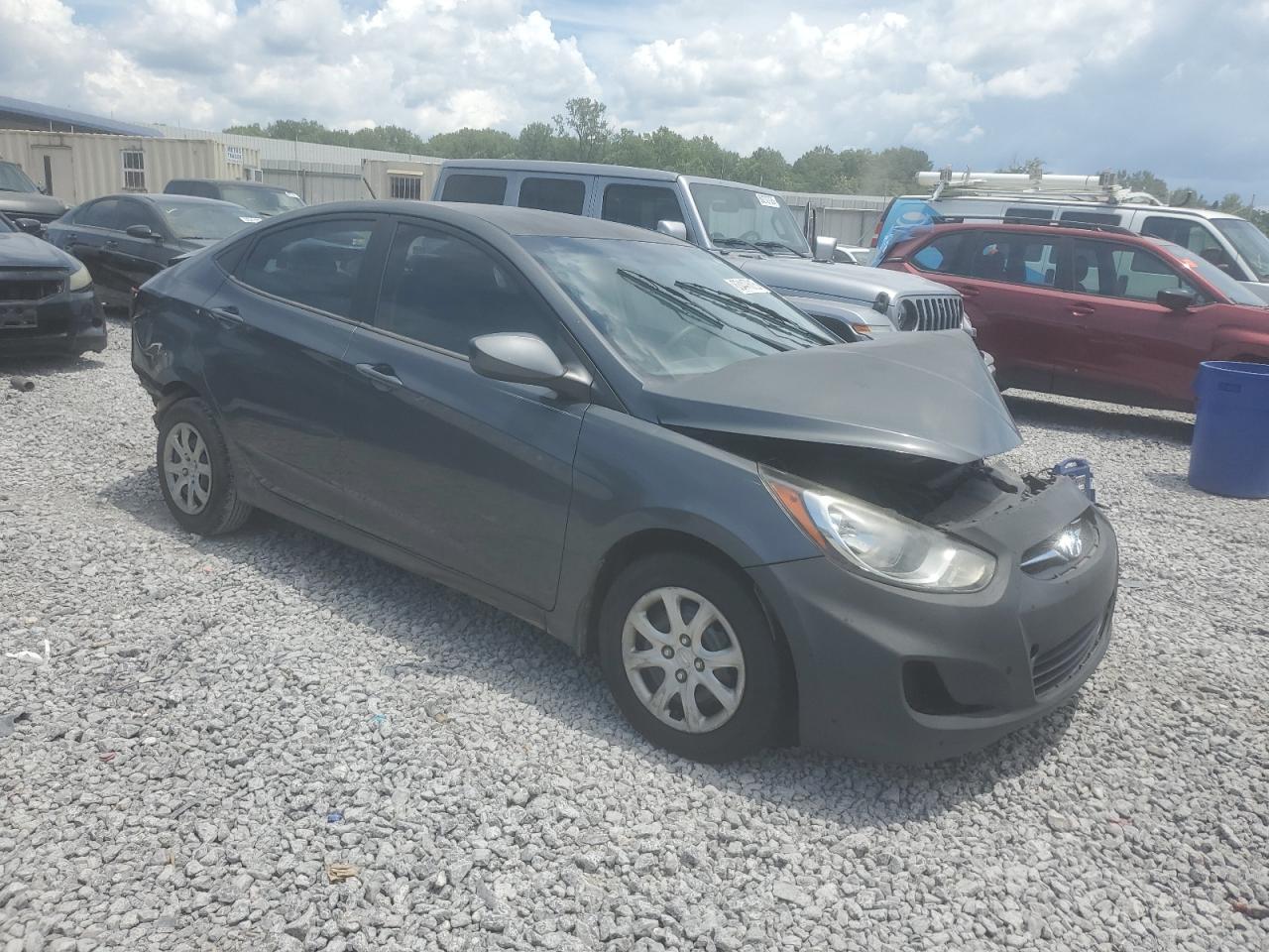 2012 Hyundai Accent Gls - Фото 4