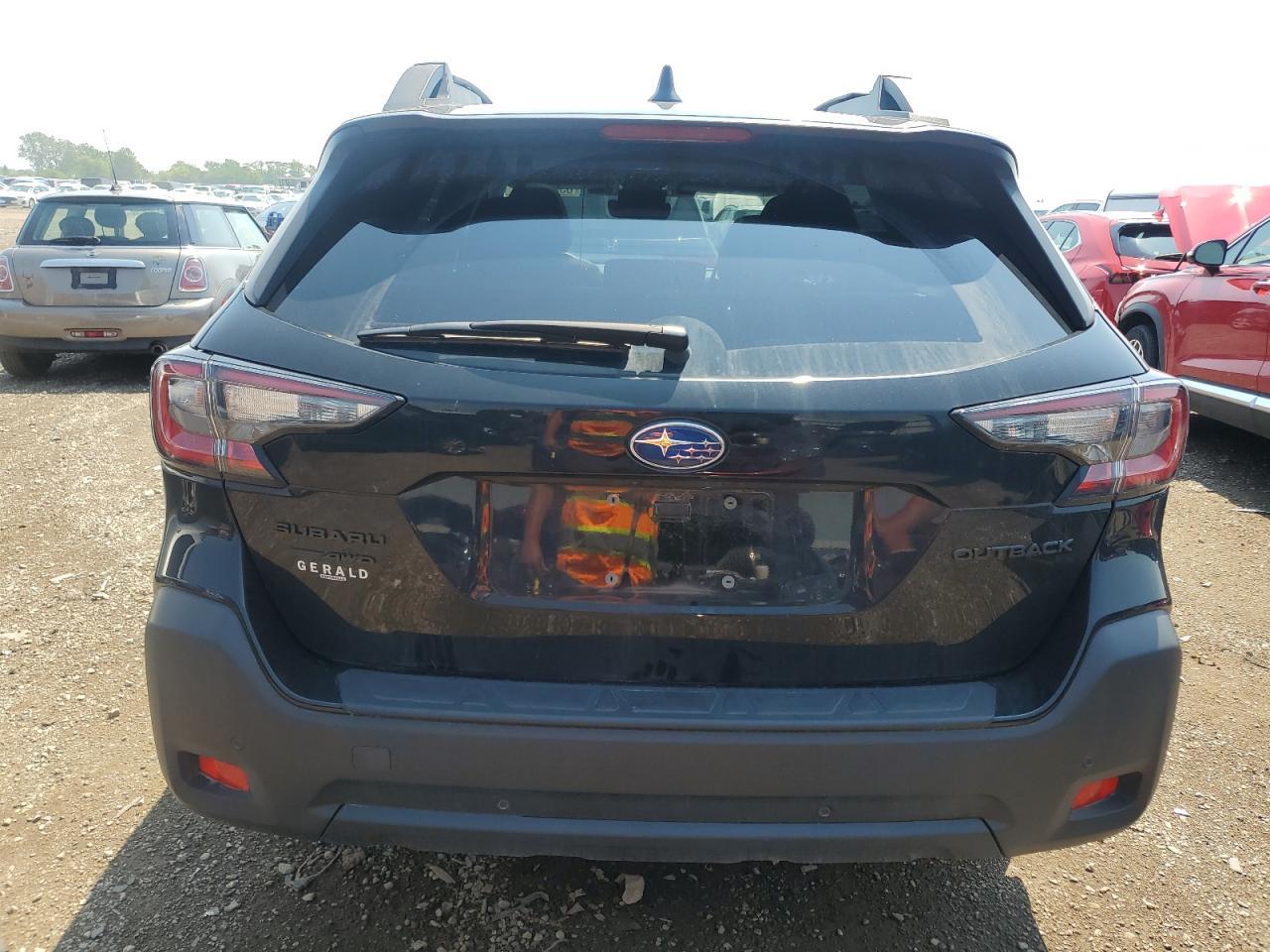 2023 Subaru Outback Onyx Edition - Image 6