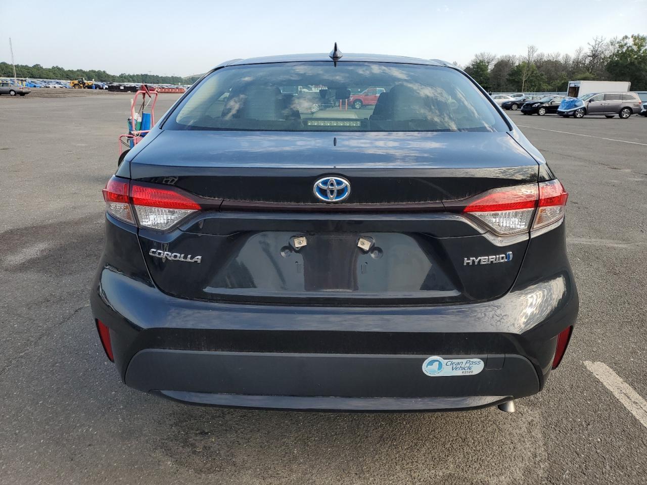 2021 Toyota Corolla Le - Фото 6