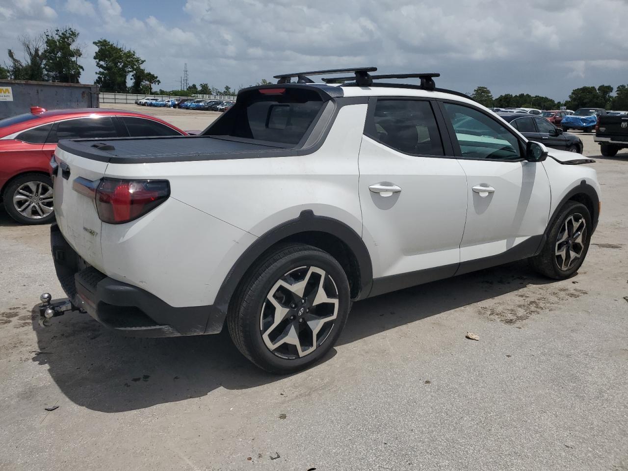 2024 Hyundai Santa Cruz Limited - Image 3