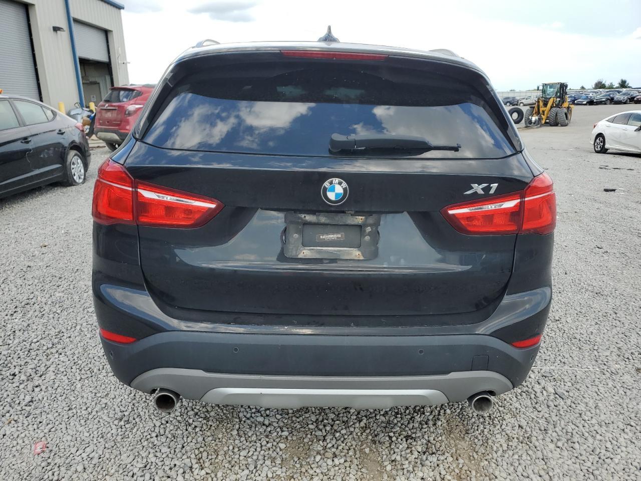 2018 BMW X1 xDrive28I - Фото 6