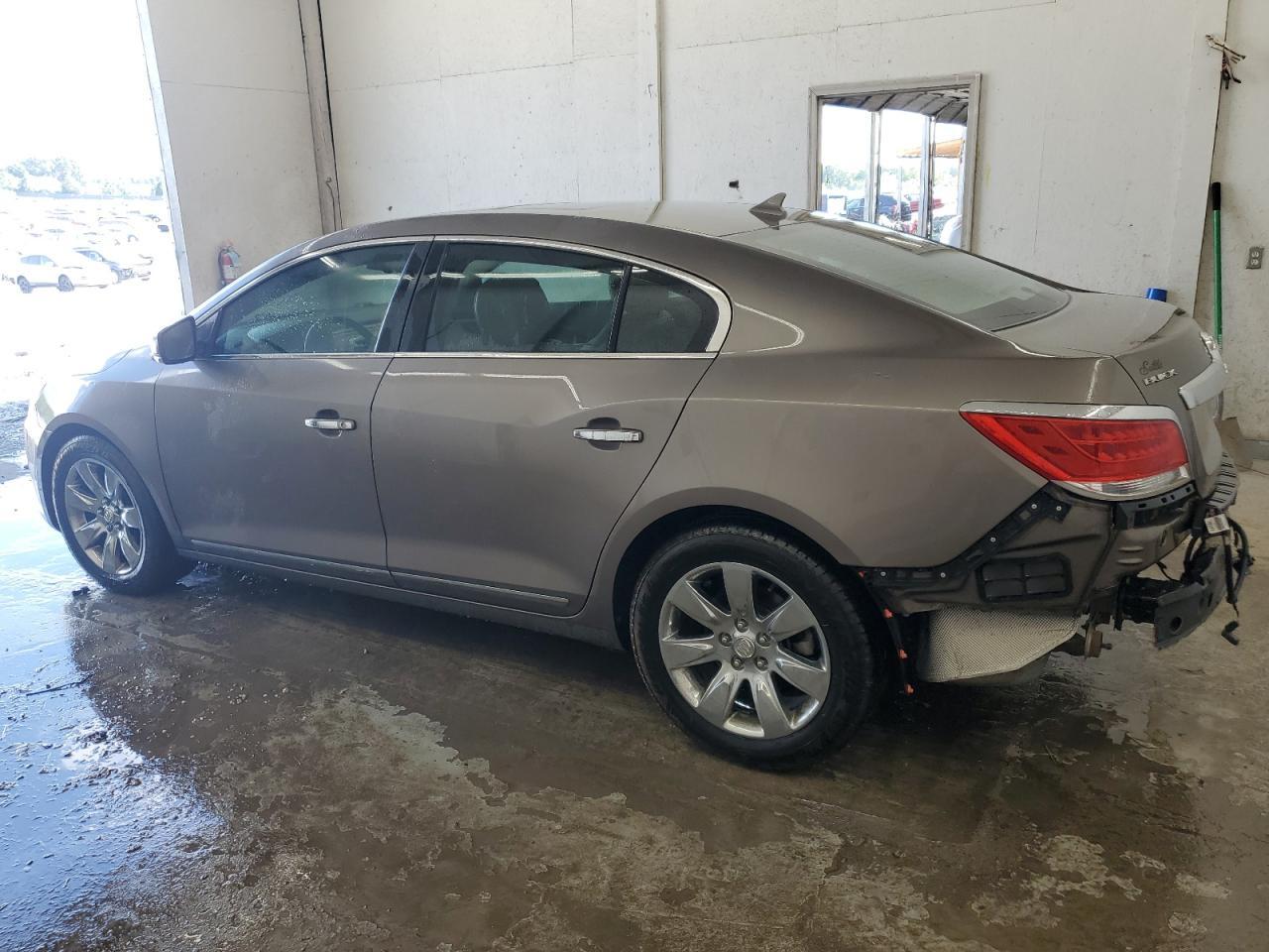 2011 Buick Lacrosse Cxl - Image 2
