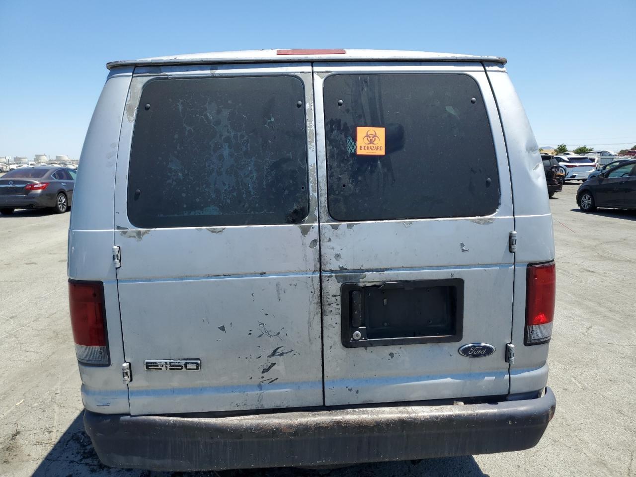 2006 Ford Econoline E150 Van - Фото 6