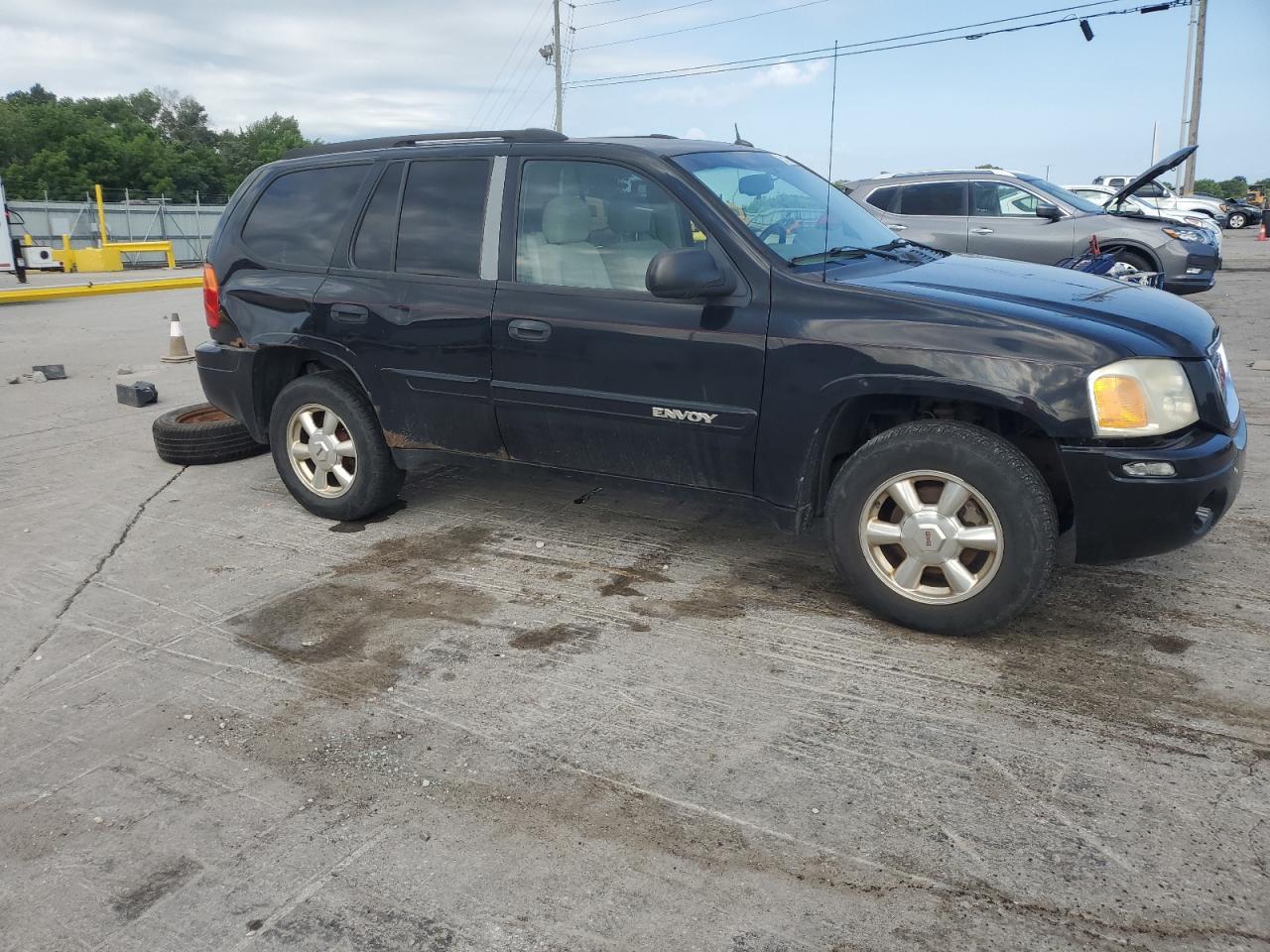 2005 GMC Envoy - Image 4