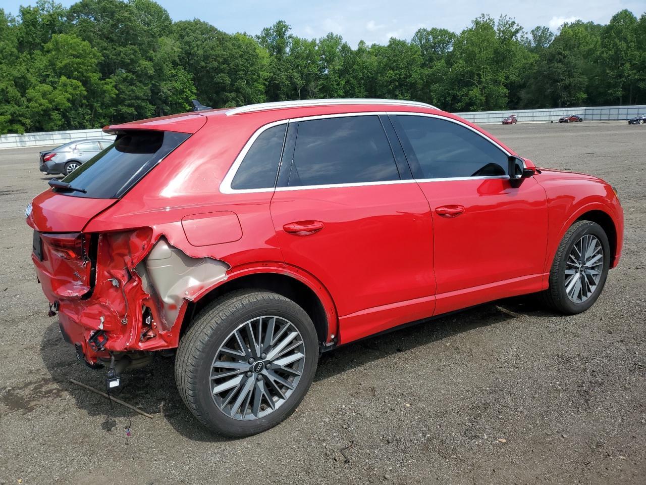 2022 Audi Q3 Premium 40 - Image 3
