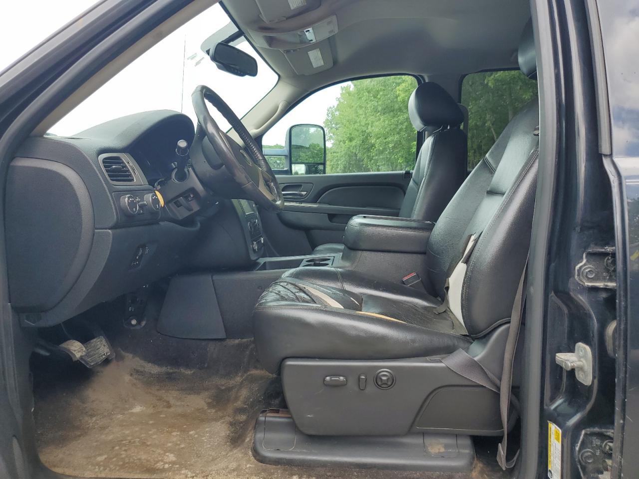 2014 Chevrolet Silverado K3500 Ltz - Image 7