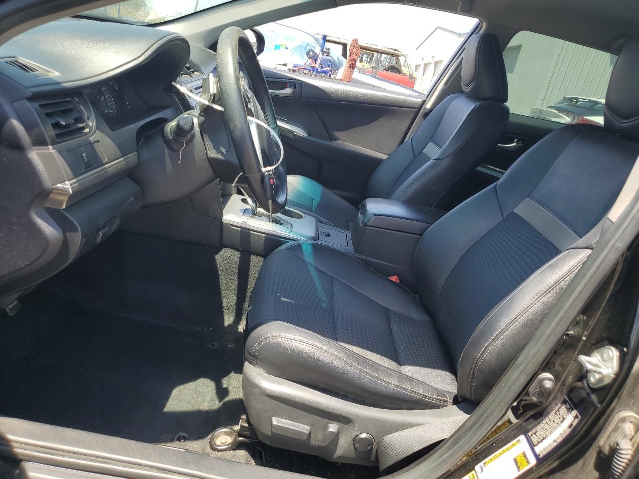 2014 Toyota Camry L - Image 7