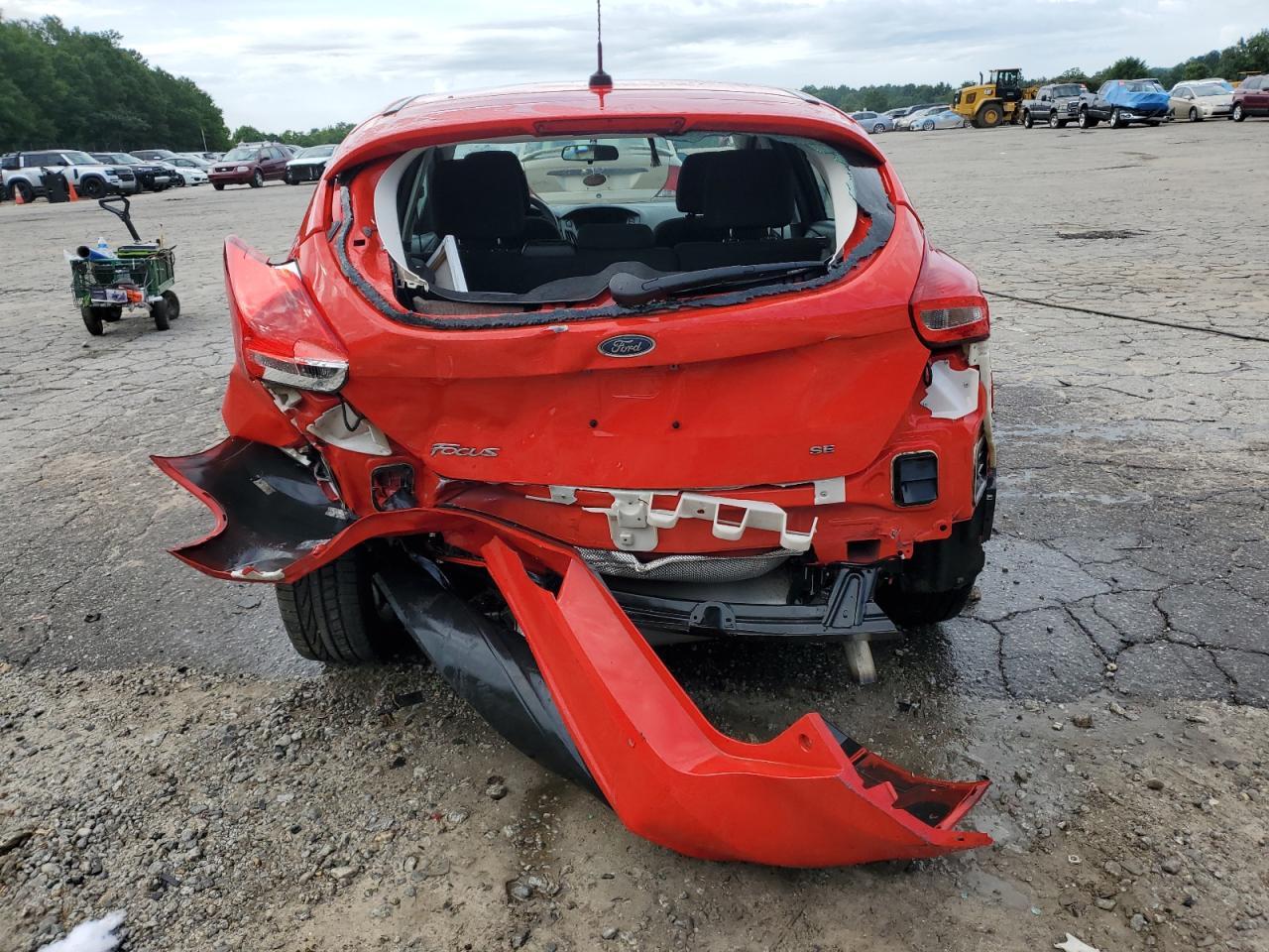 2016 Ford Focus Se - Image 6