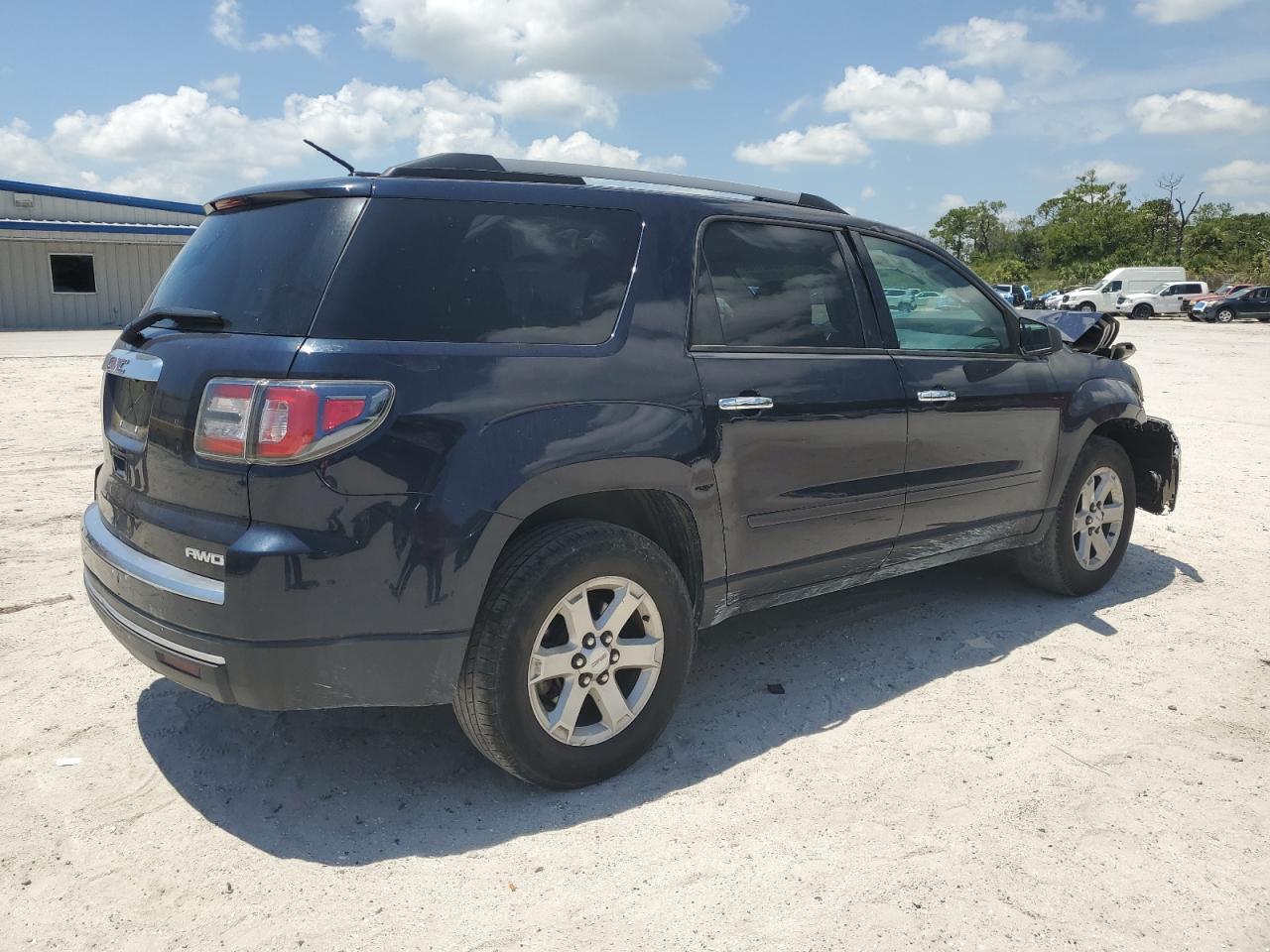 2016 GMC Acadia Sle - Image 3