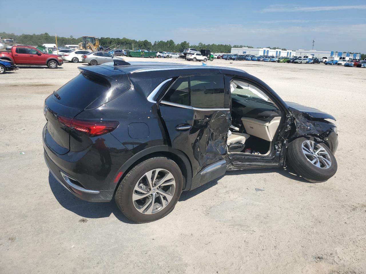 2023 Buick Envision Essence - Image 3