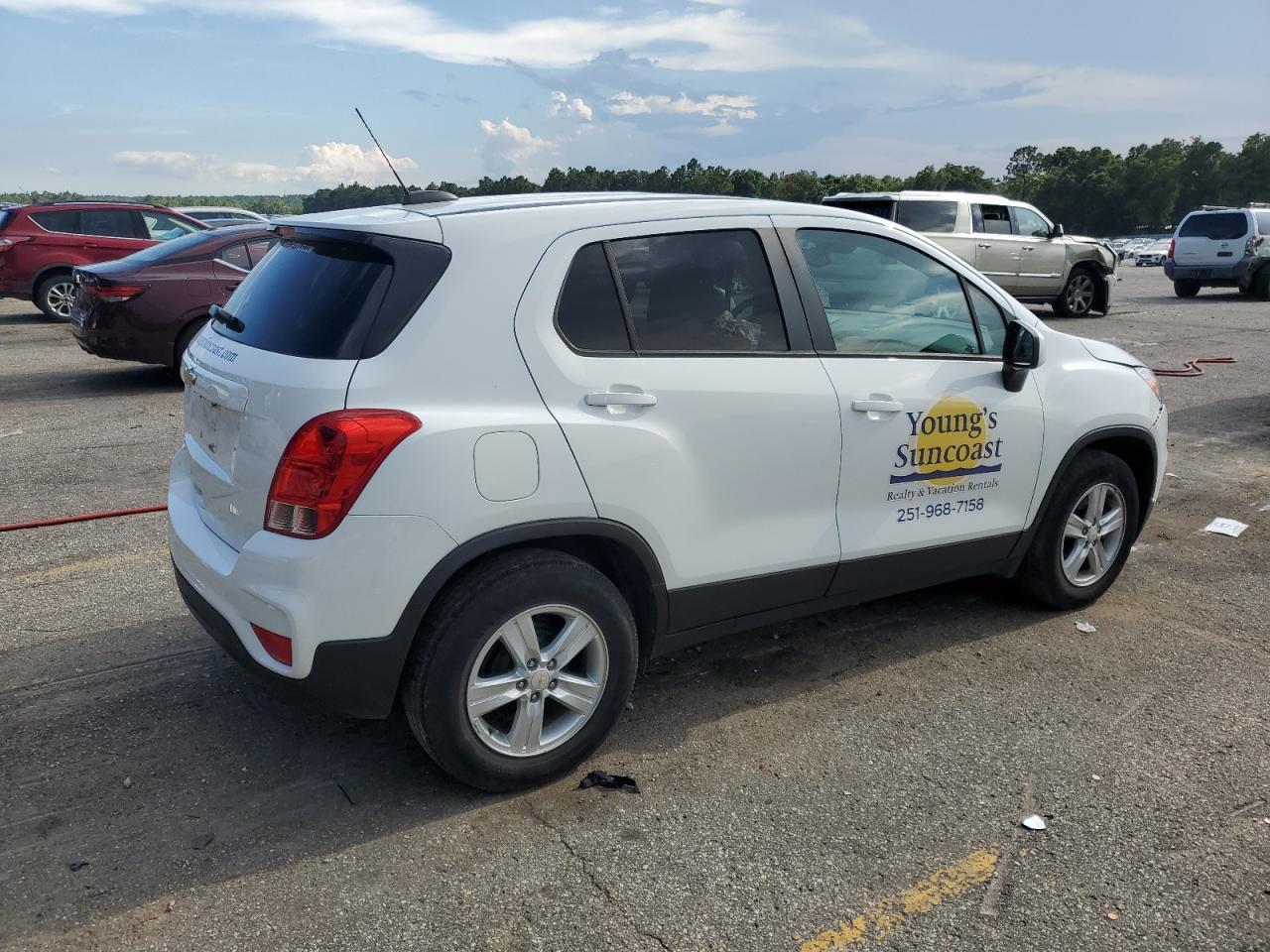 2021 Chevrolet Trax Ls - Фото 3