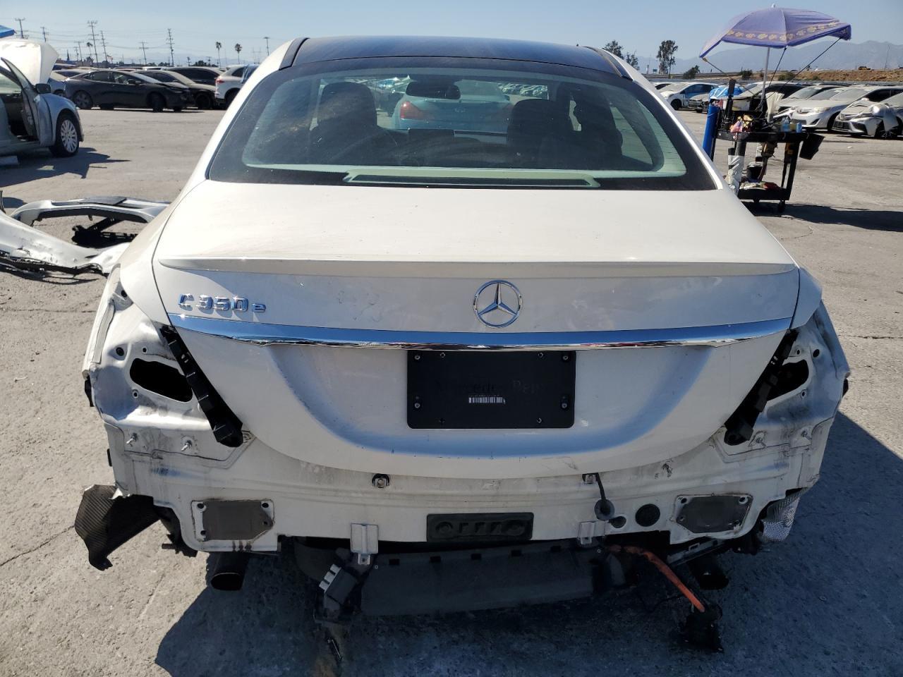 2016 Mercedes-Benz C 350E - Фото 6