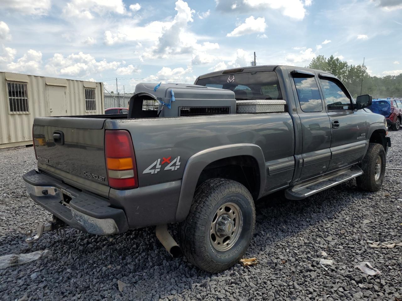 2002 Chevrolet Silverado K2500 Heavy Duty - Фото 3
