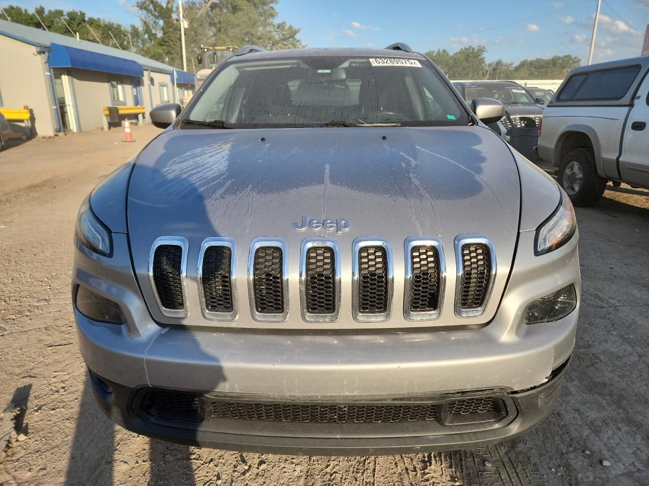 2016 Jeep Cherokee Latitude - Image 5