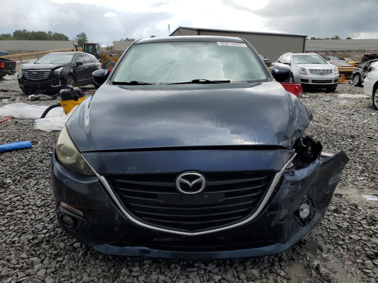 2016 Mazda 3 Touring - Image 5