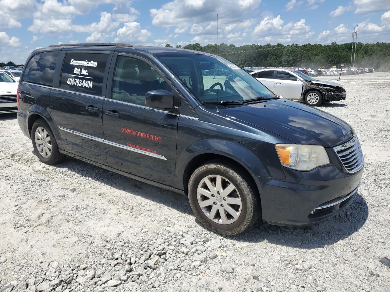 2013 Chrysler Town & Country Touring - Фото 4