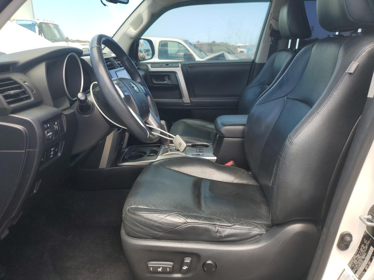 2011 Toyota 4Runner Sr5 - Image 7