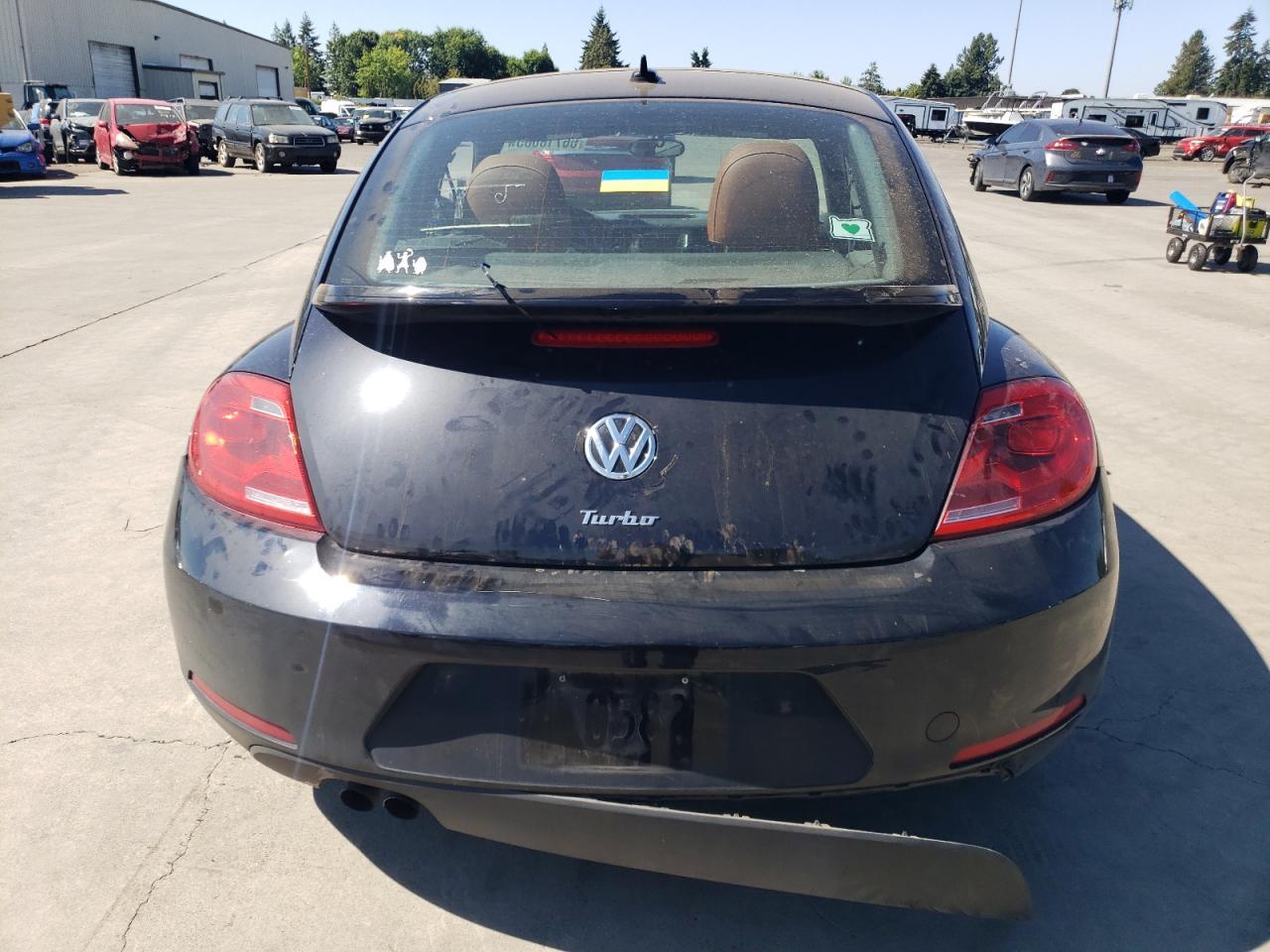 2016 Volkswagen Beetle 1.8T - Фото 6