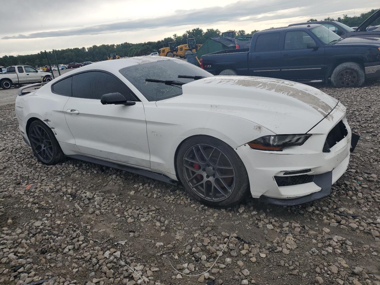 2019 Ford Mustang Gt - Фото 4
