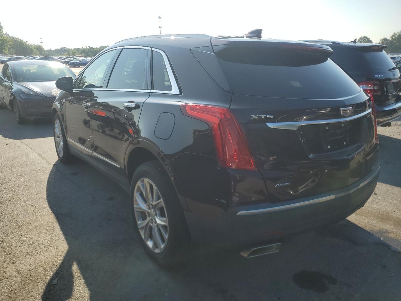 2018 Cadillac Xt5 Luxury - Фото 2