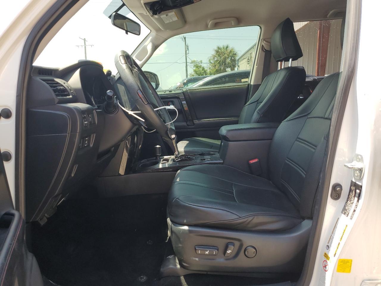 2019 Toyota 4Runner Sr5/Sr5 Premium - Image 7