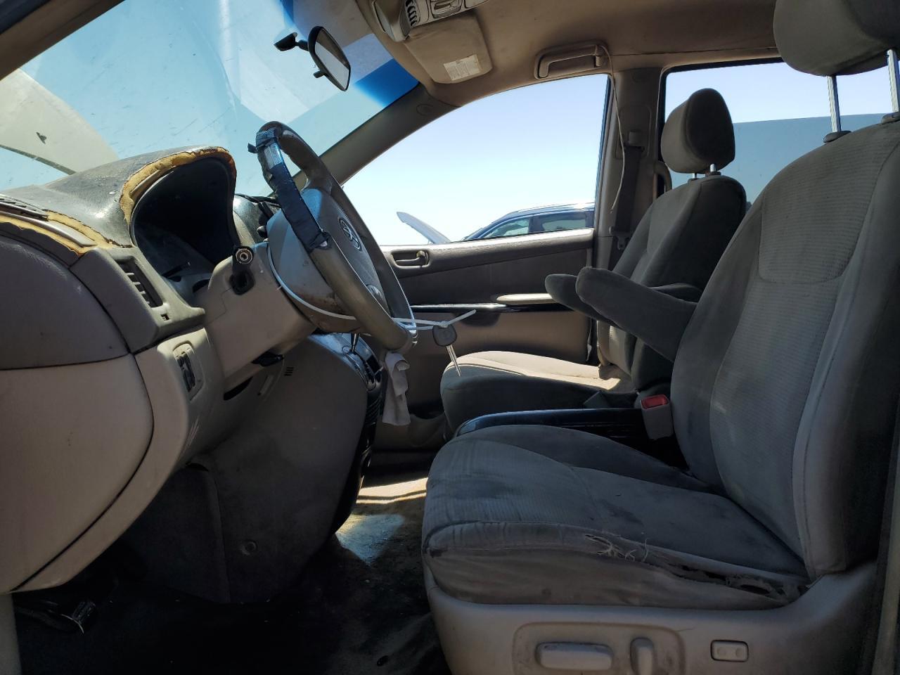 2005 Toyota Sienna Ce - Фото 7