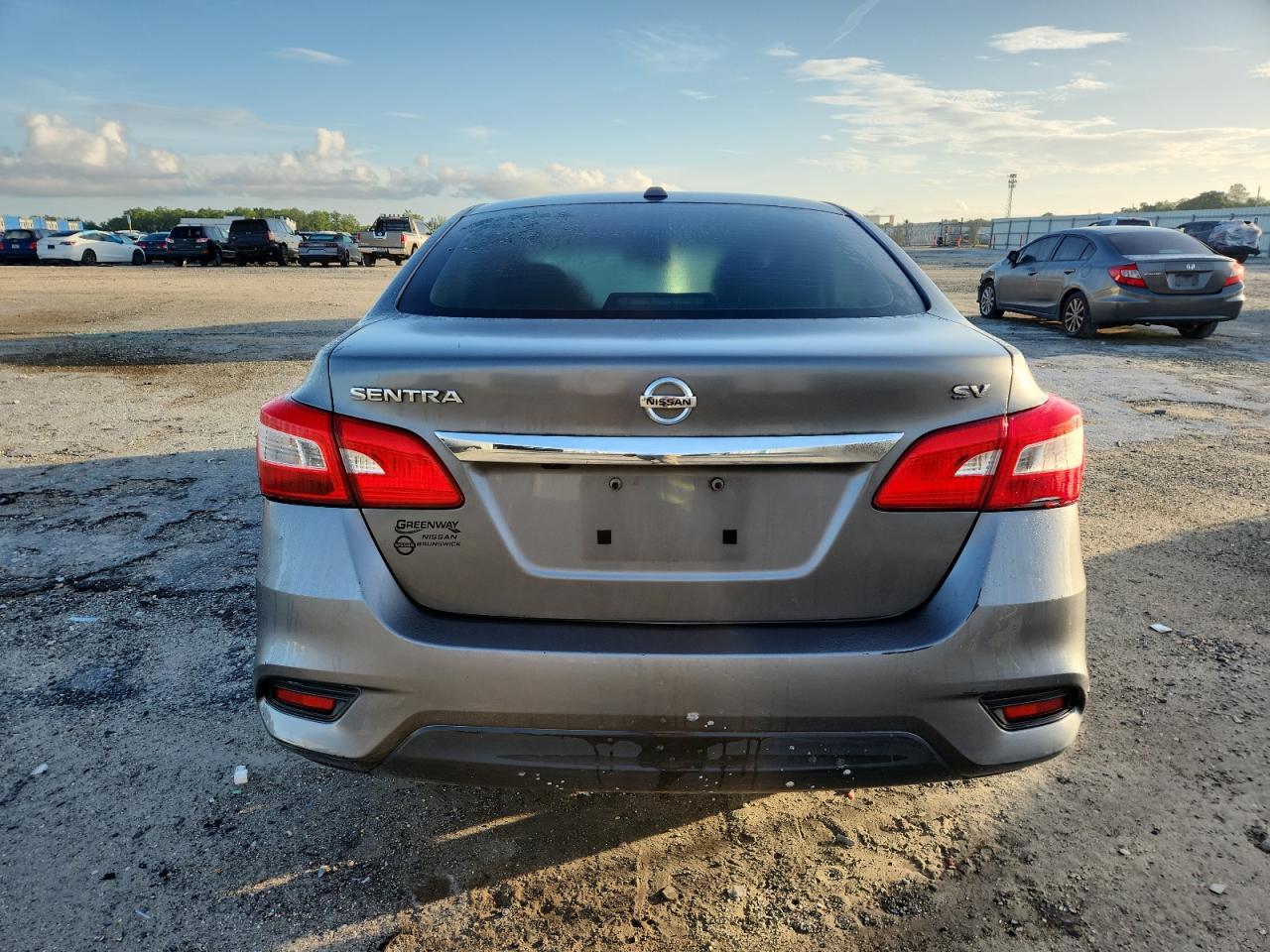 2019 Nissan Sentra S - Image 6