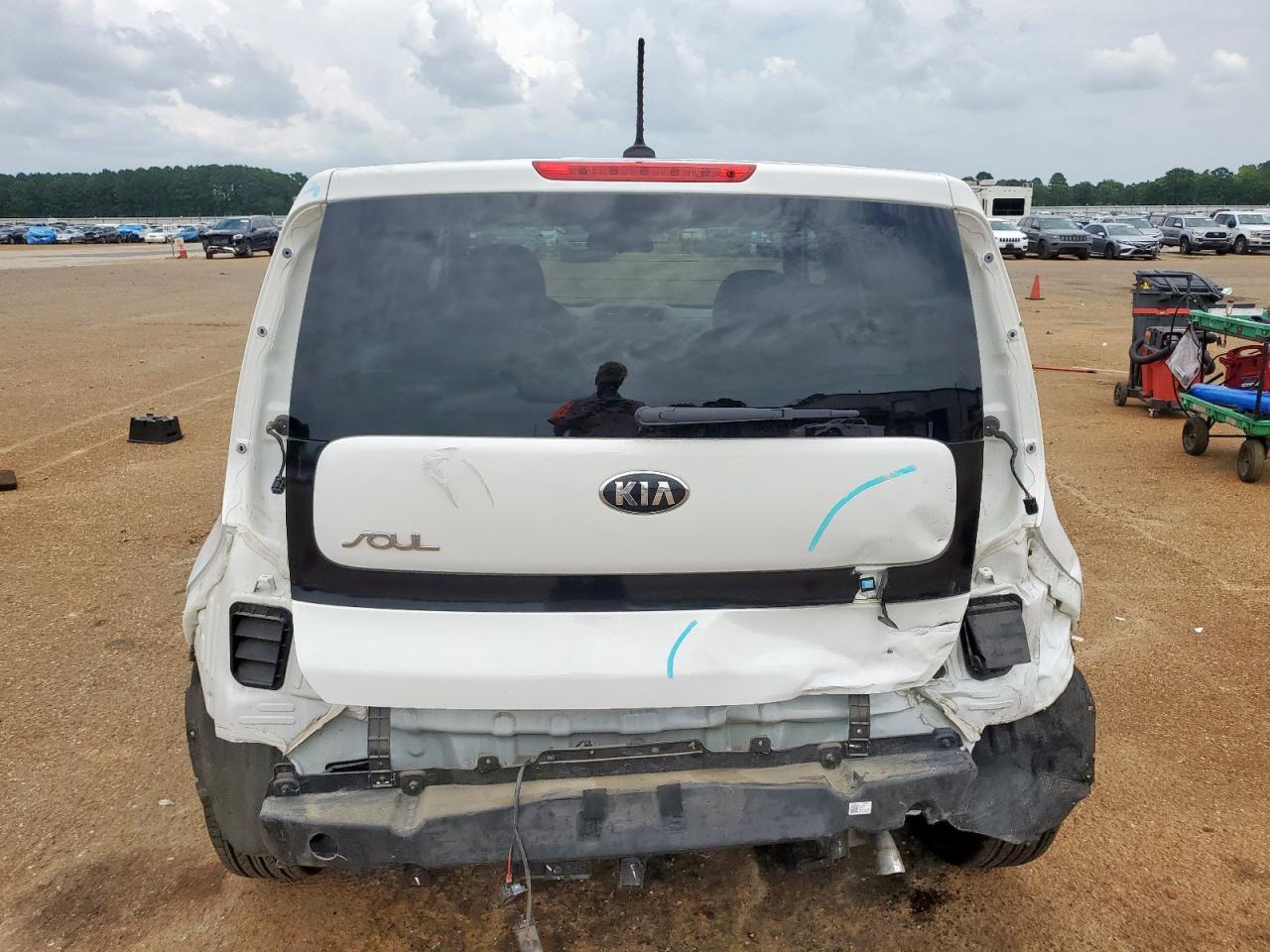 2016 Kia Soul - Image 6