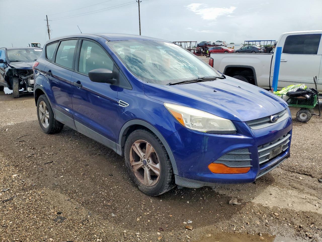 2014 Ford Escape S - Image 4