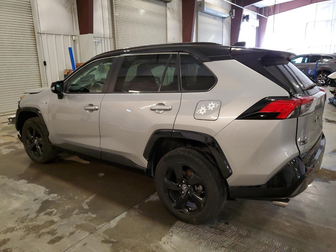 2021 Toyota Rav4 Xse - Image 2