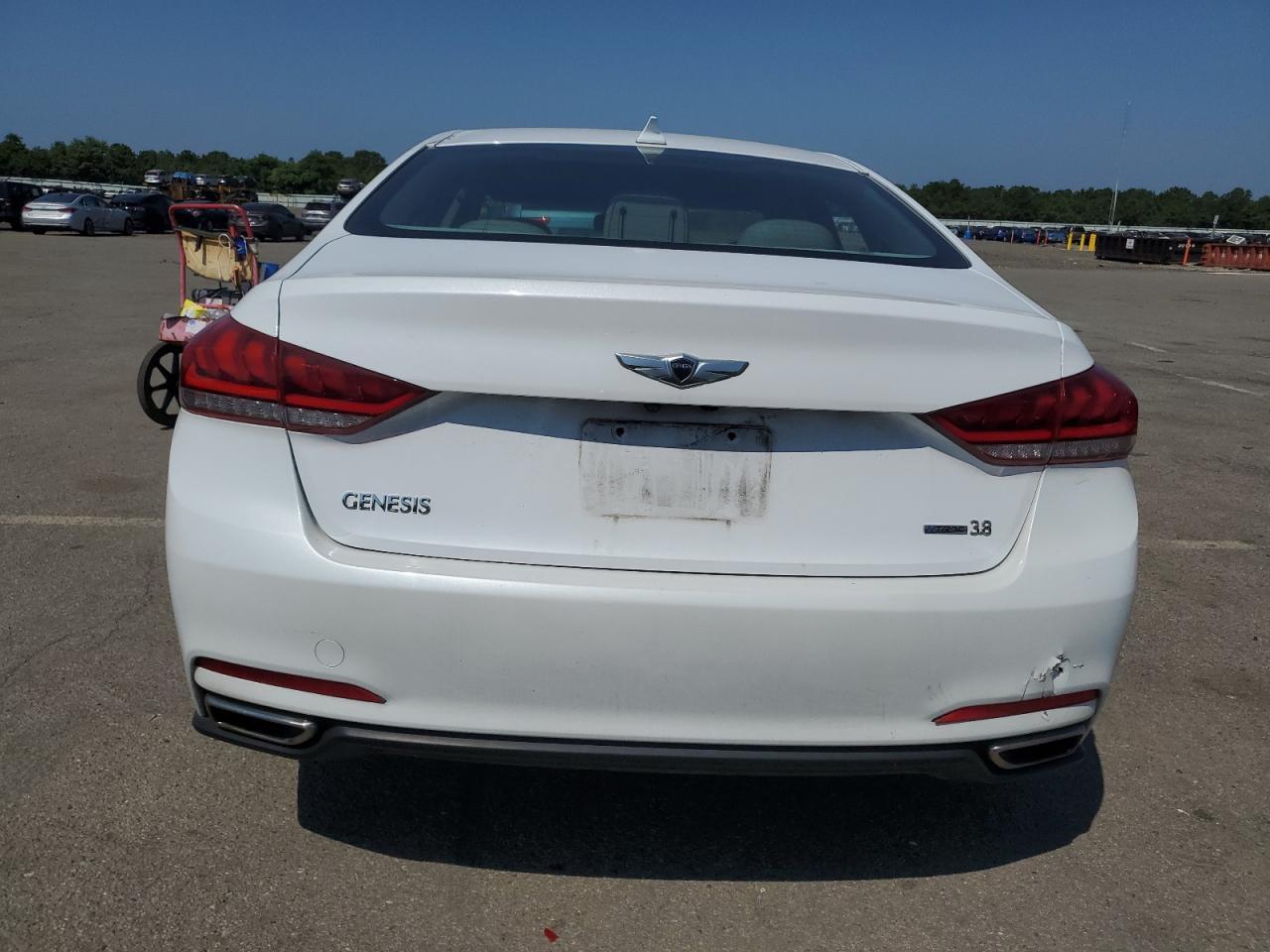 2016 Hyundai Genesis 3.8L - Image 6