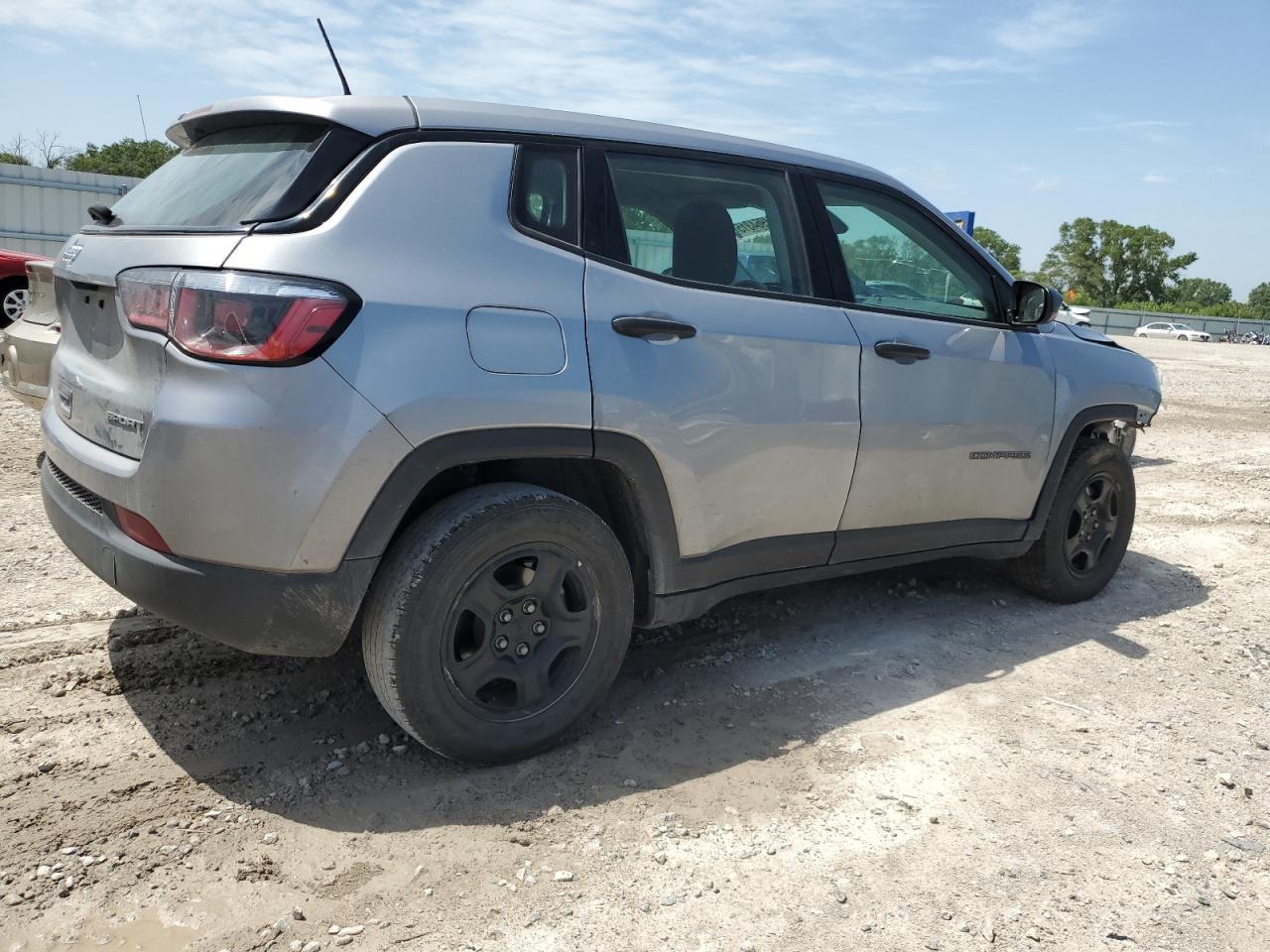 2019 Jeep Compass Sport - Фото 3