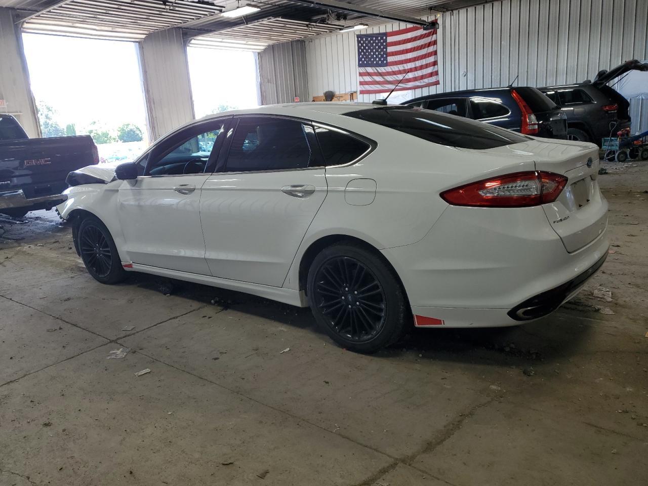 2013 Ford Fusion Se - Image 2