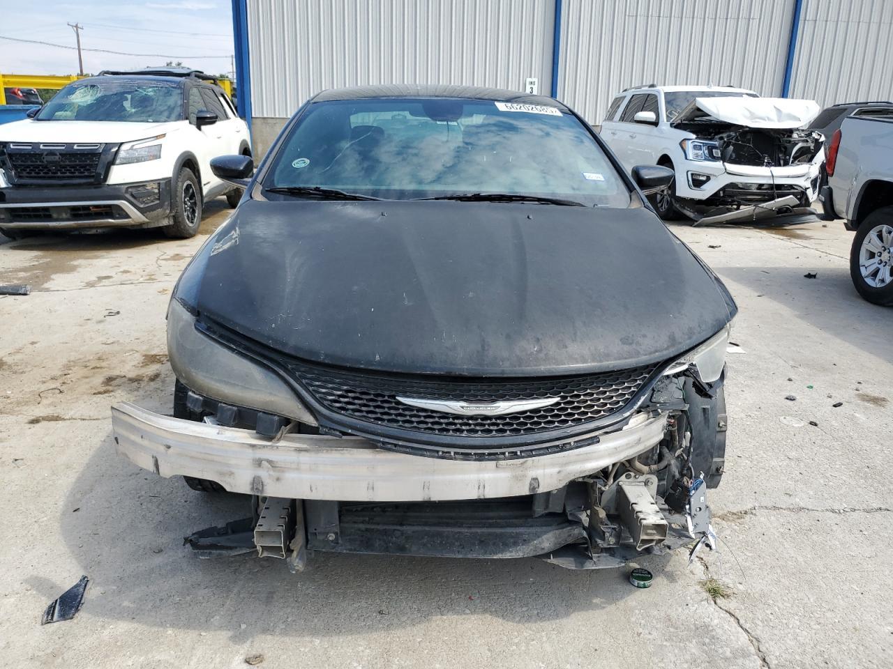 2015 Chrysler 200 S - Фото 5