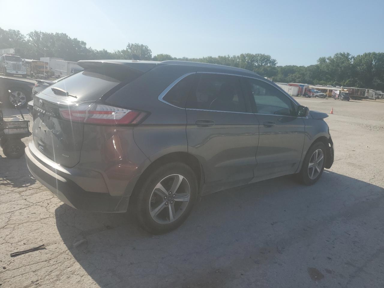 2021 Ford Edge Sel - Image 3