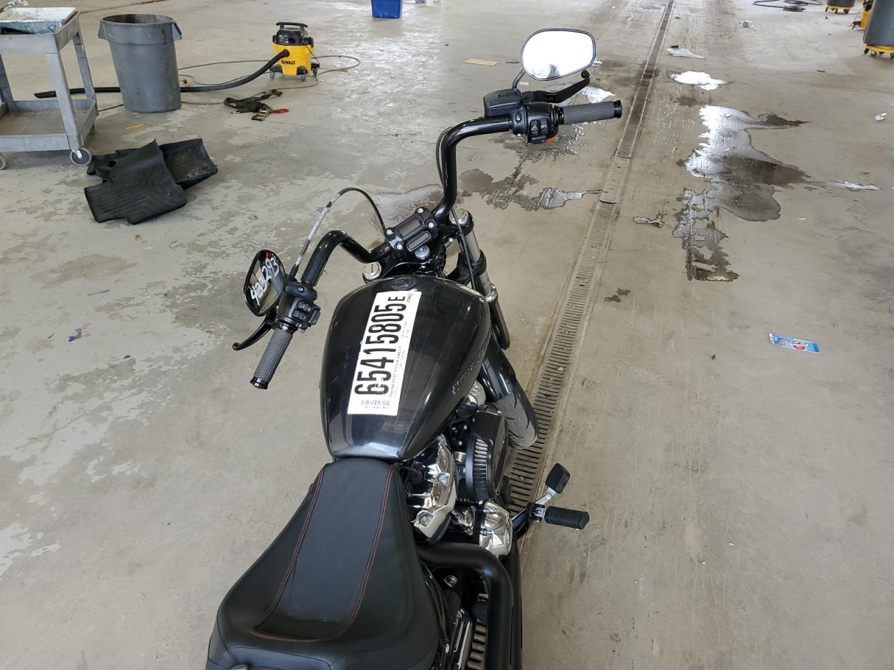 2018 Harley-Davidson Fxbrs Breakout 114 - Фото 6