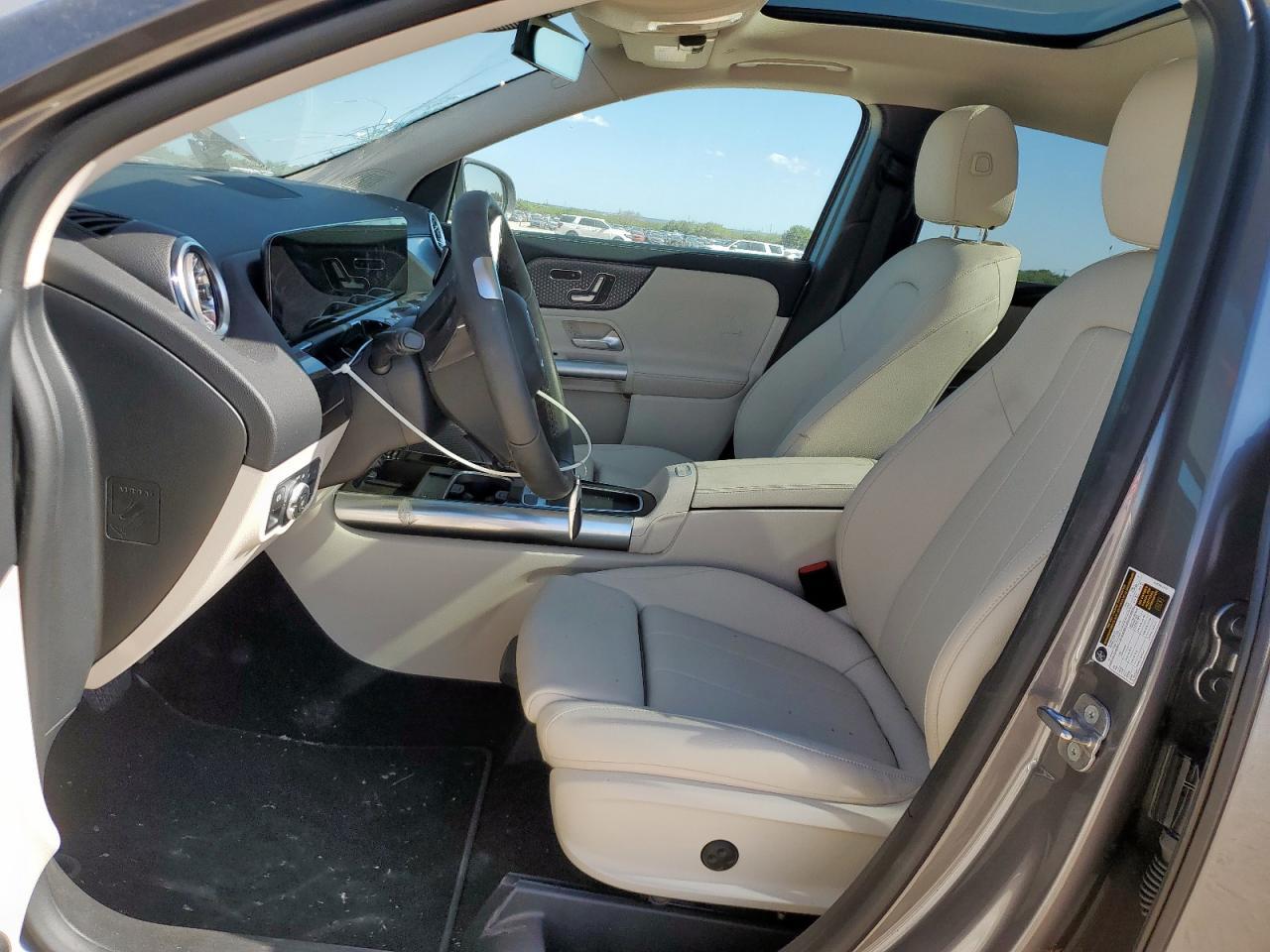 2025 Mercedes-Benz Gla 250 - Фото 7