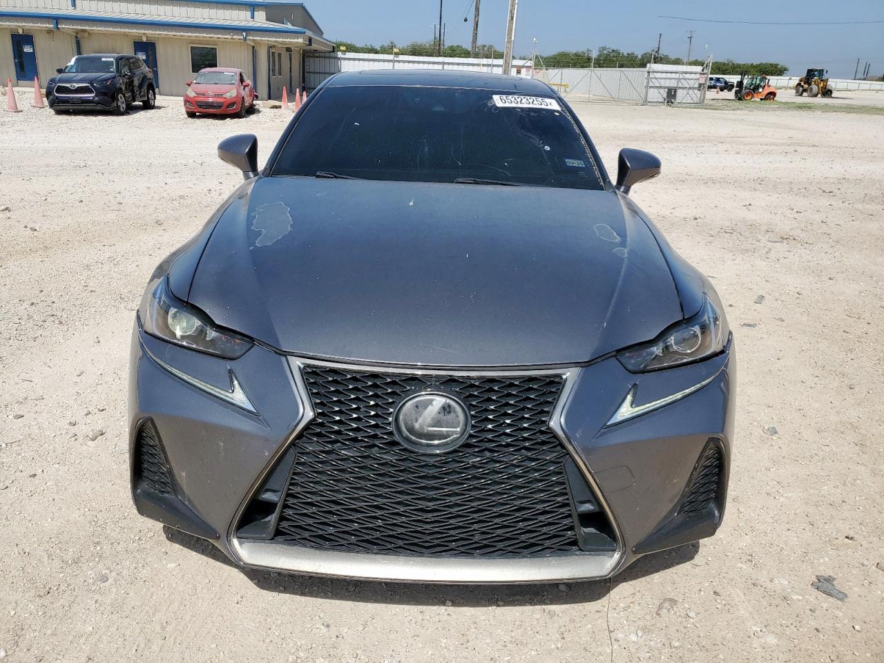 2018 Lexus Is 300 - Image 5
