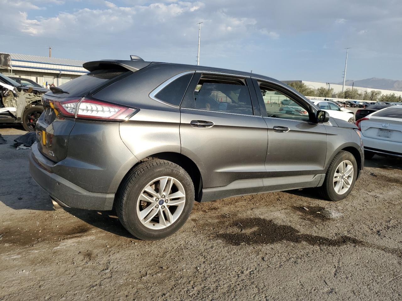 2016 Ford Edge Sel - Image 3