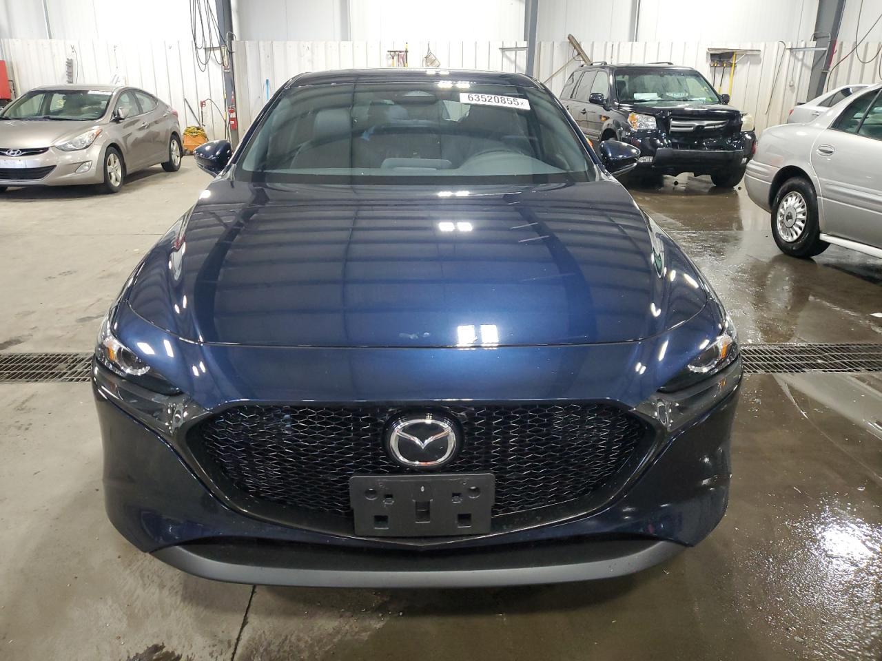 2025 Mazda 3 Preferred - Image 5