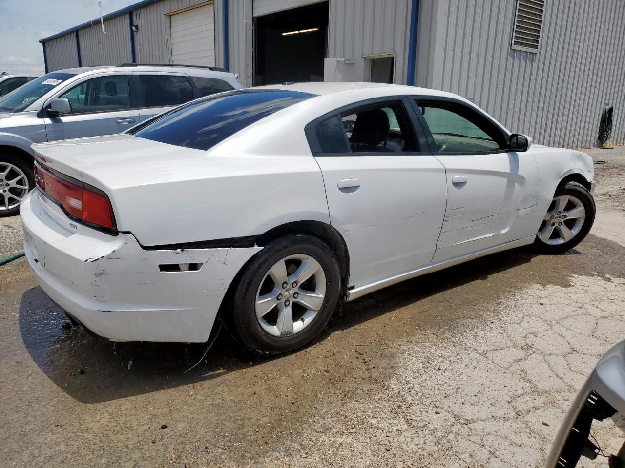 2014 Dodge Charger Sxt - Фото 3