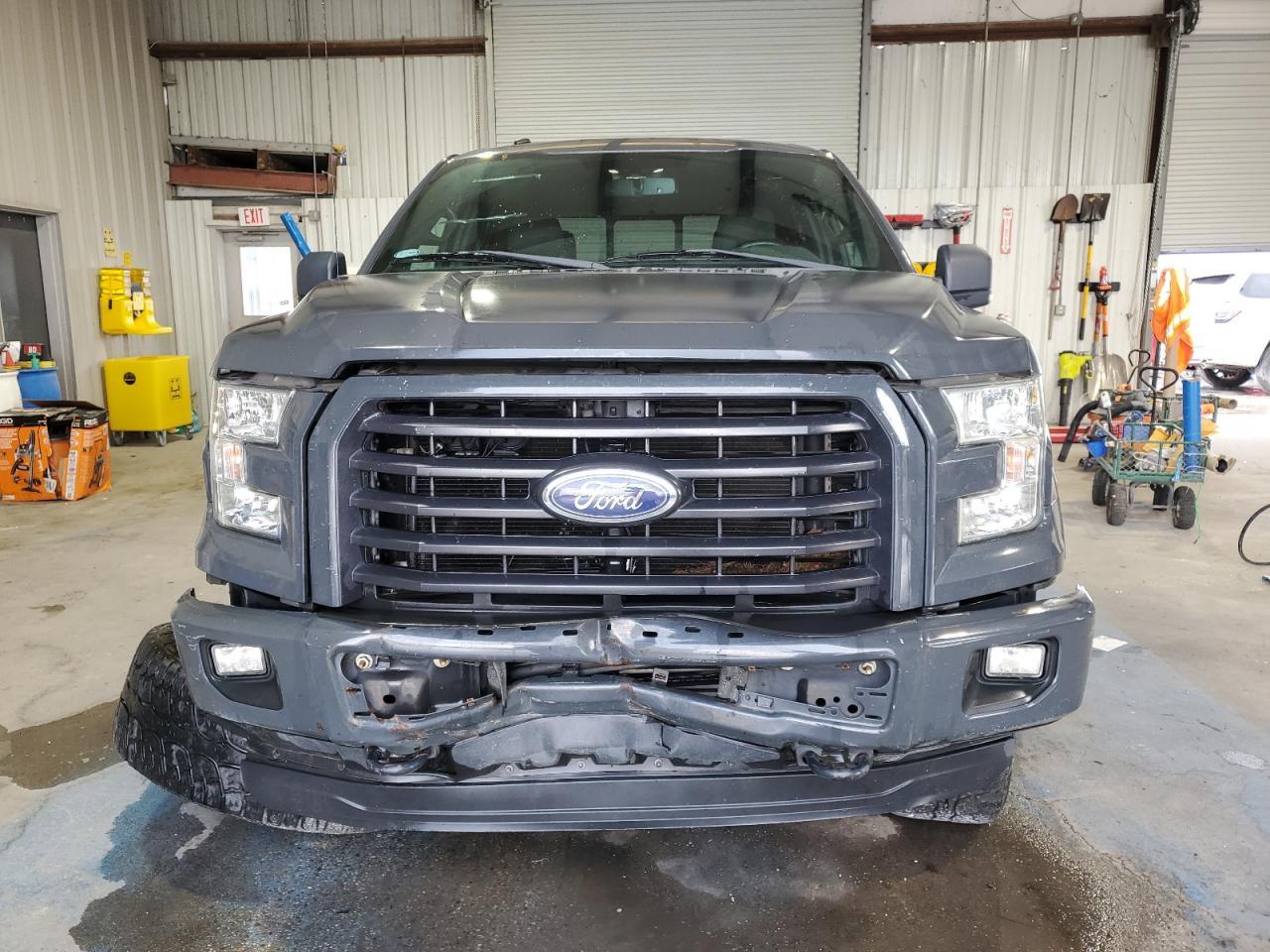 2016 Ford F150 Supercrew - Фото 5