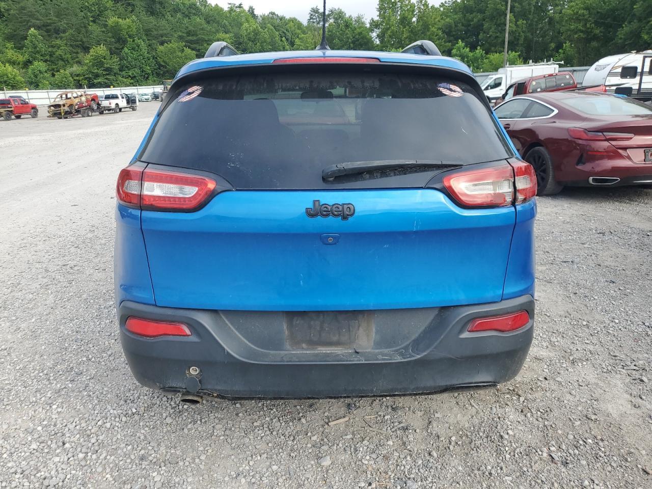 2018 Jeep Cherokee Latitude - Image 6
