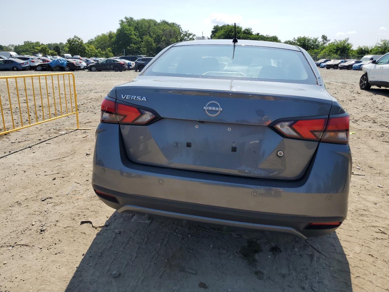 2023 Nissan Versa S - Image 6