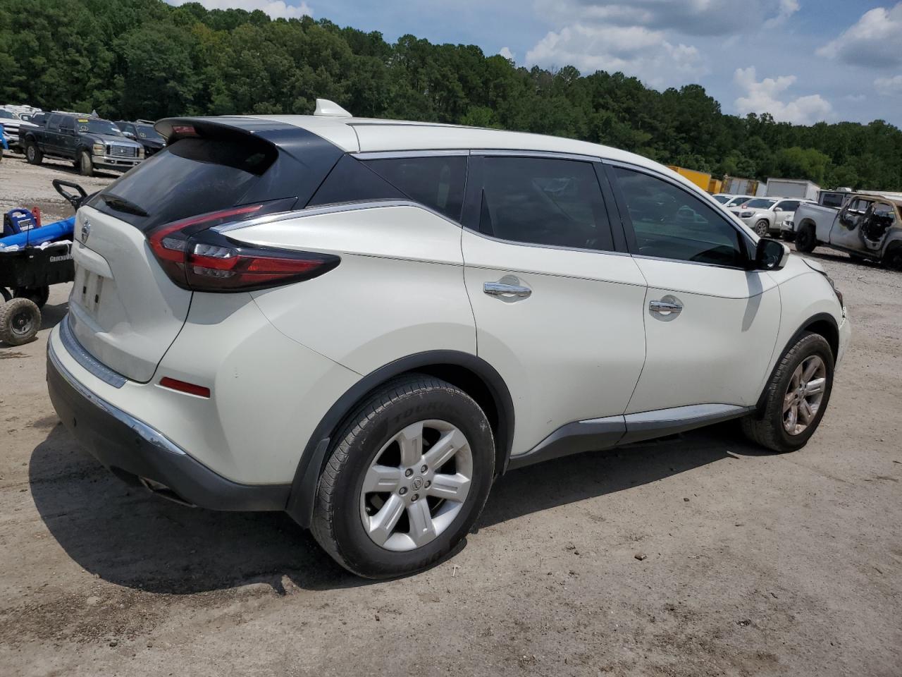 2020 Nissan Murano S - Image 3