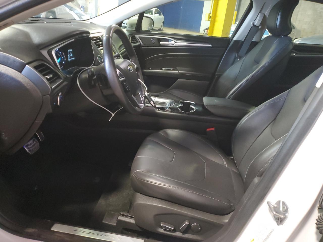 2016 Ford Fusion Titanium - Фото 7