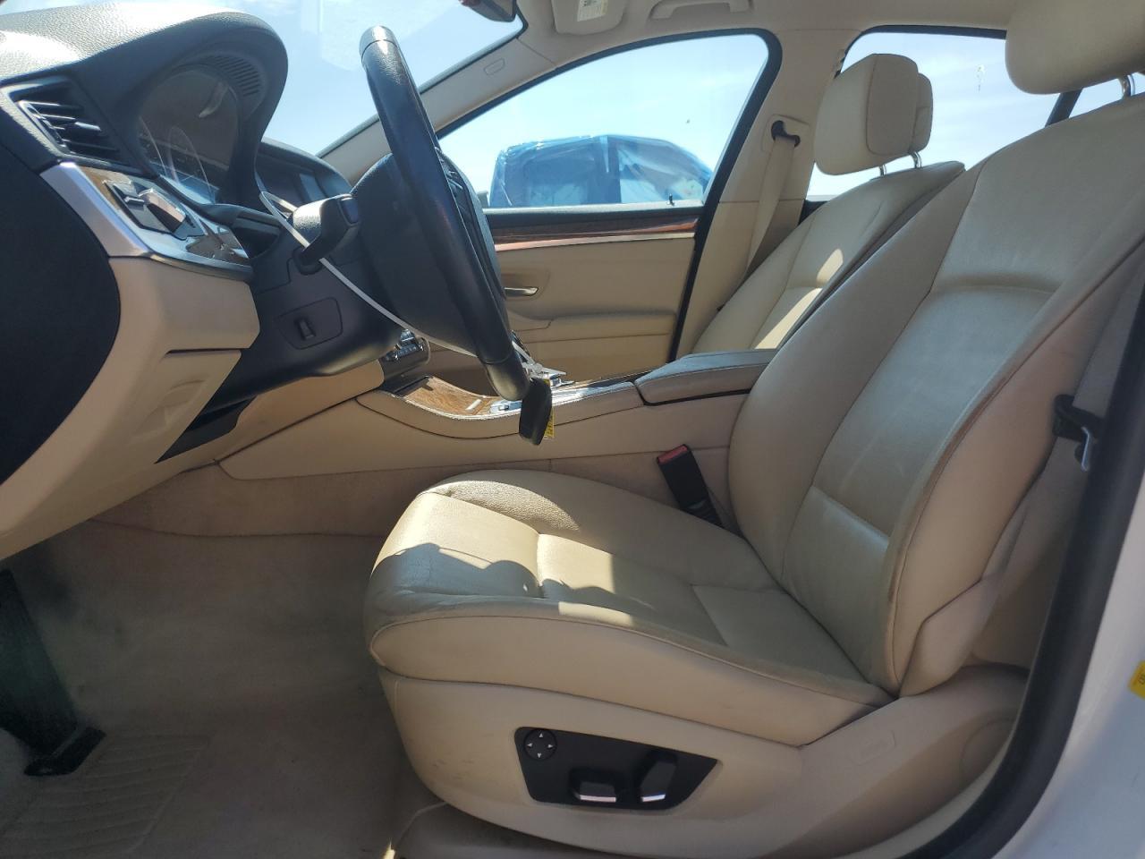 2011 BMW 535 I - Image 7