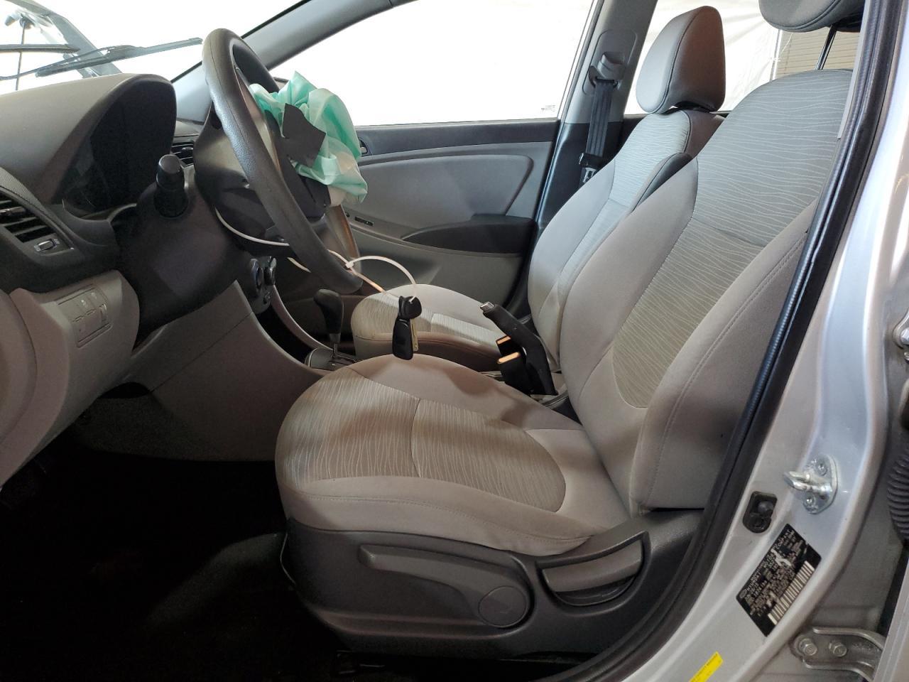 2016 Hyundai Accent Se - Image 7