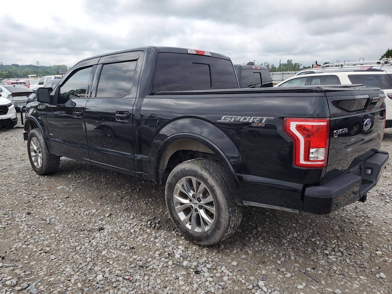 2016 Ford F150 Supercrew - Фото 2